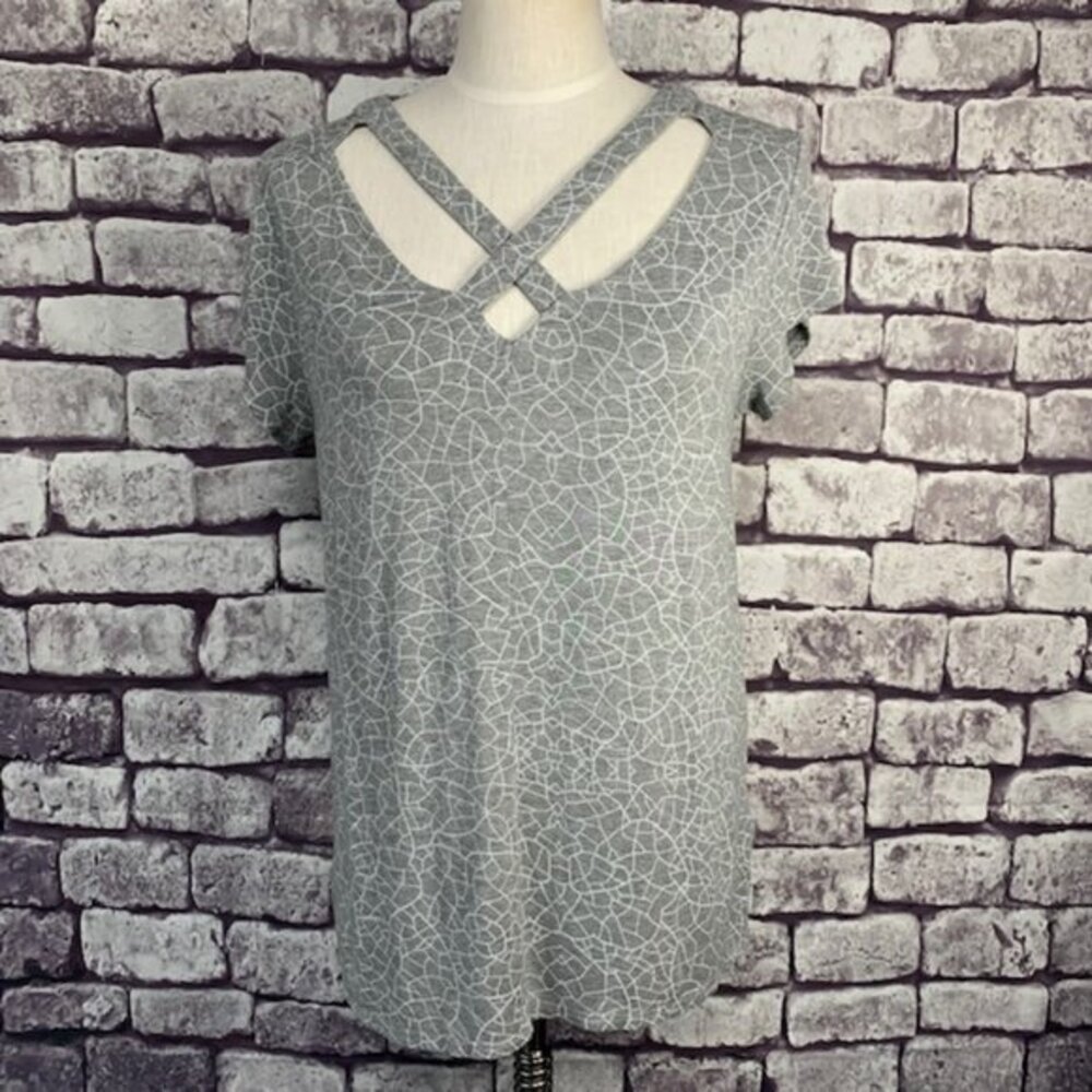 RVCA Gray Cage Style Top Size L